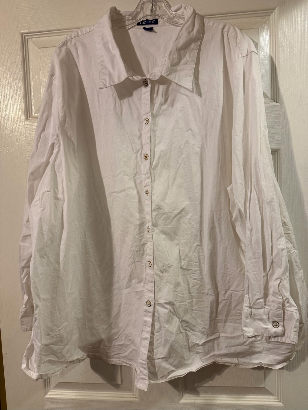 Liz & Me White Women’s Button-Up Dress Shirt